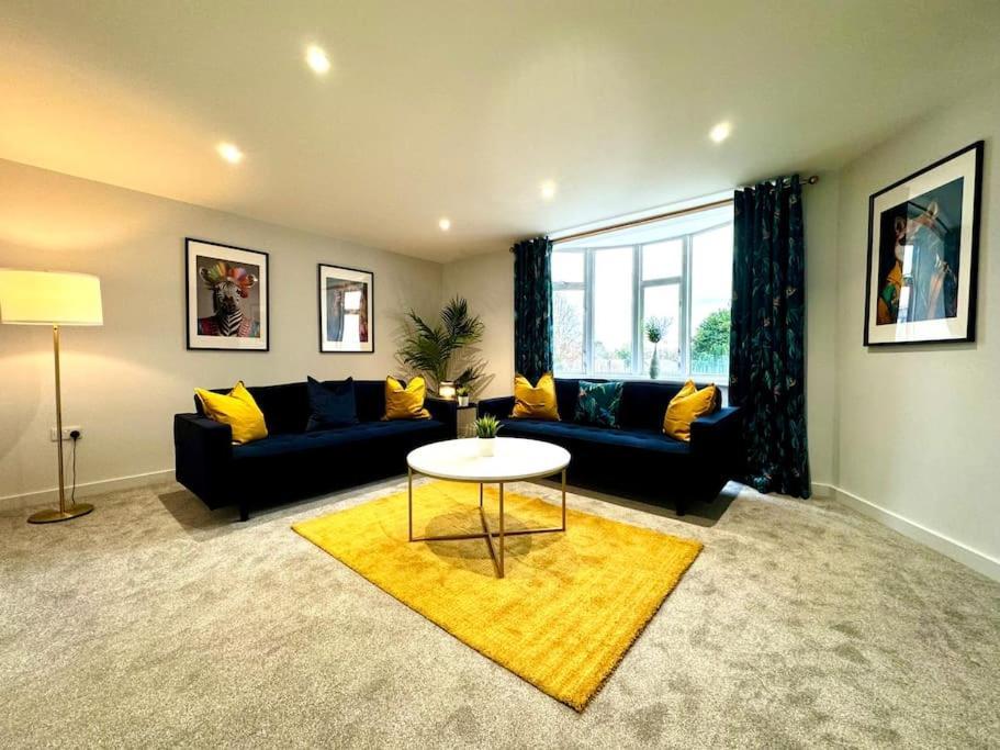 3Br Westbourne Delight - Near Beach & Bournemouth! المظهر الخارجي الصورة