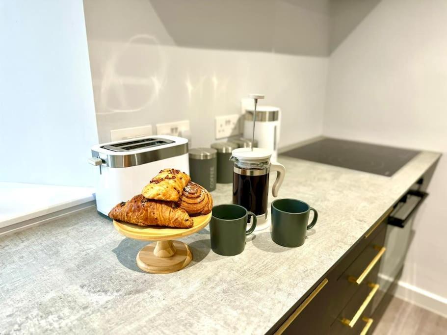3Br Westbourne Delight - Near Beach & Bournemouth! المظهر الخارجي الصورة